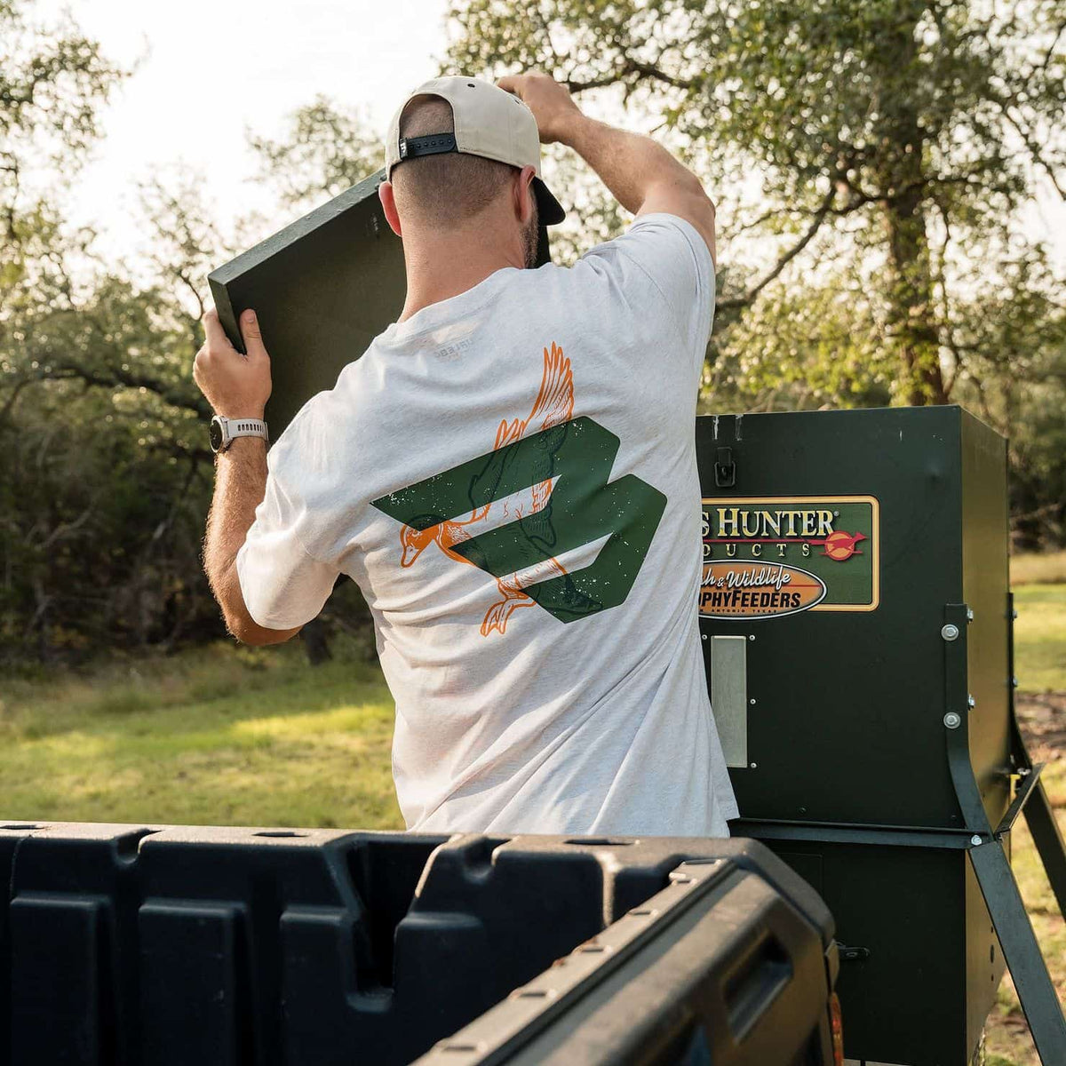 Burlebo Short Sleeve Tee - Duck Flying B Green Logo
