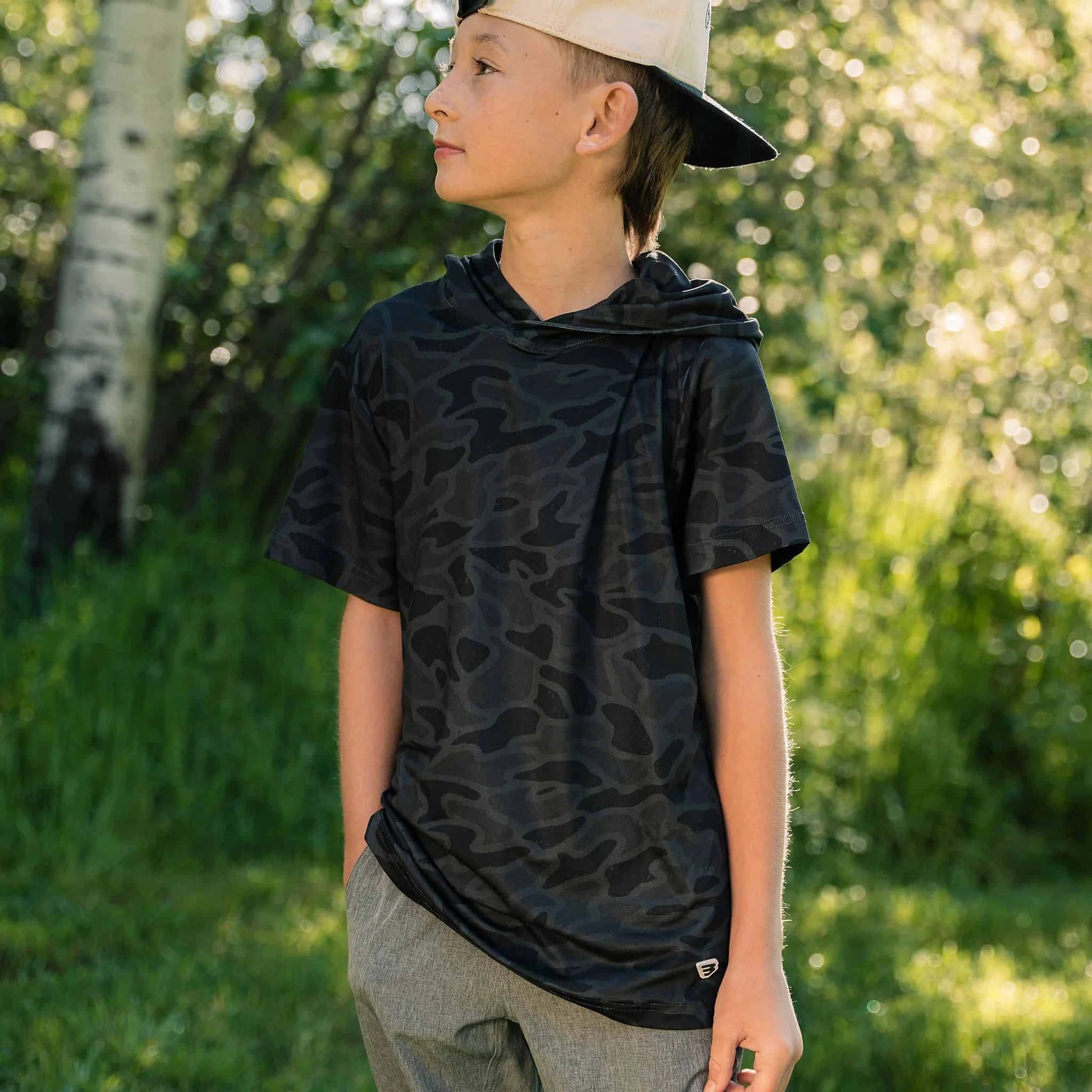 Burlebo Youth Short Sleeve Performance Hoodie - Black Camo