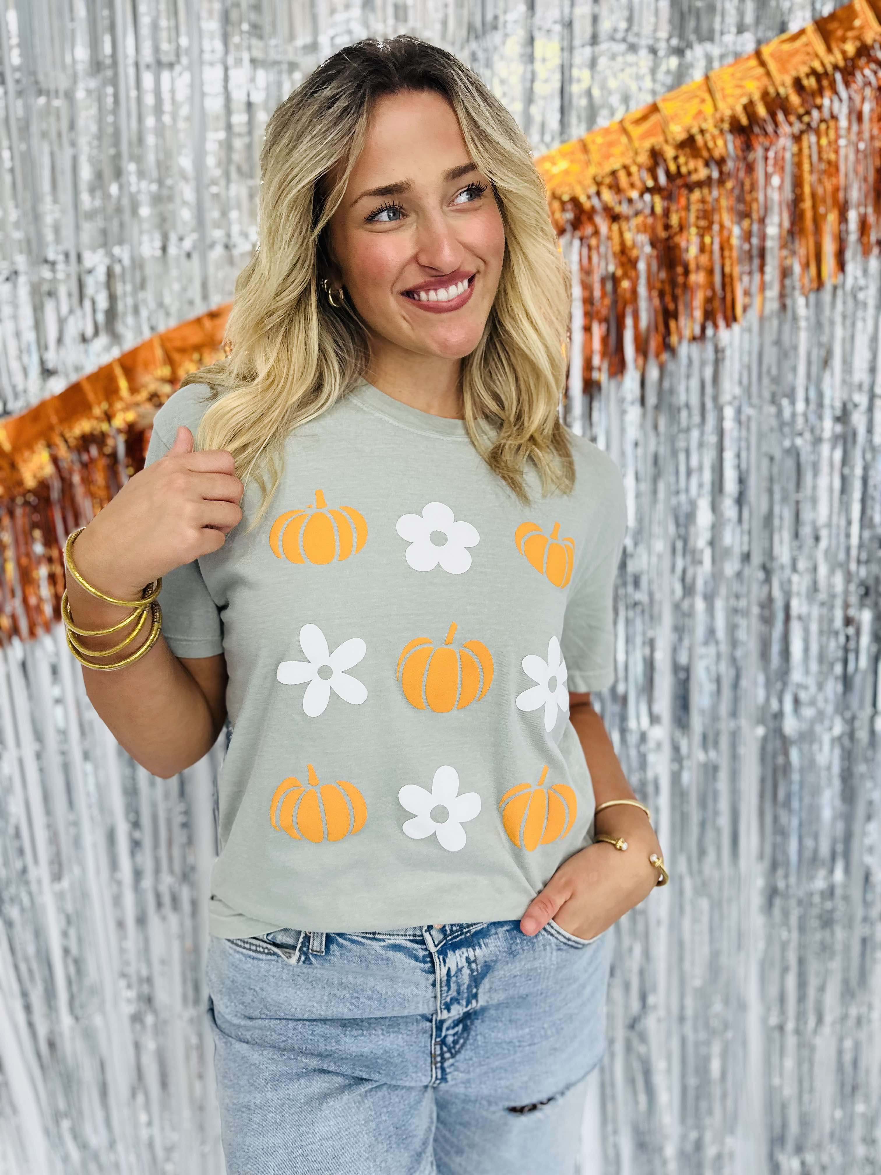 Pumpkin Flower Stack Bay Graphic Tee