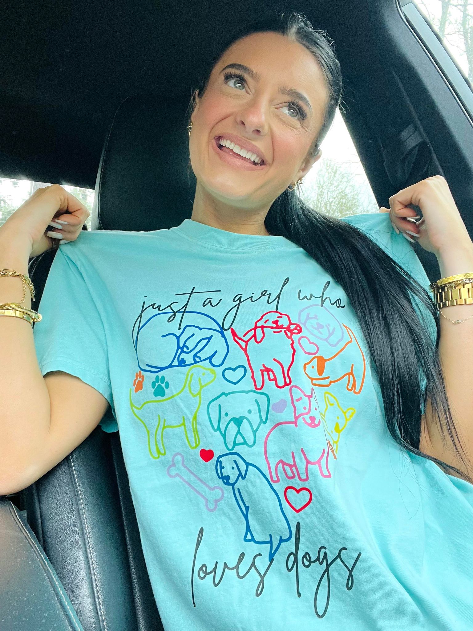 Just A Girl Who Loves Their Dog Graphic Tee