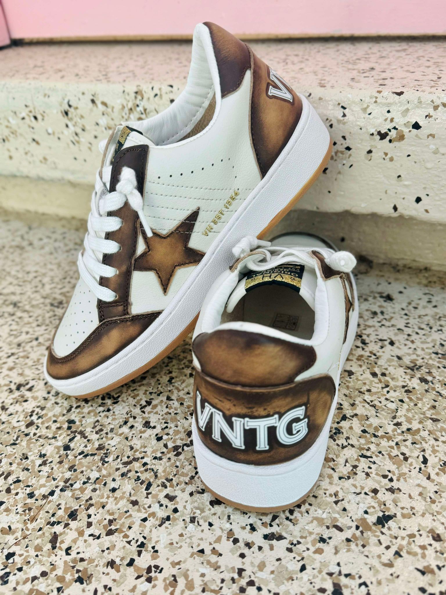 The Denisse Brown Washed Sneakers