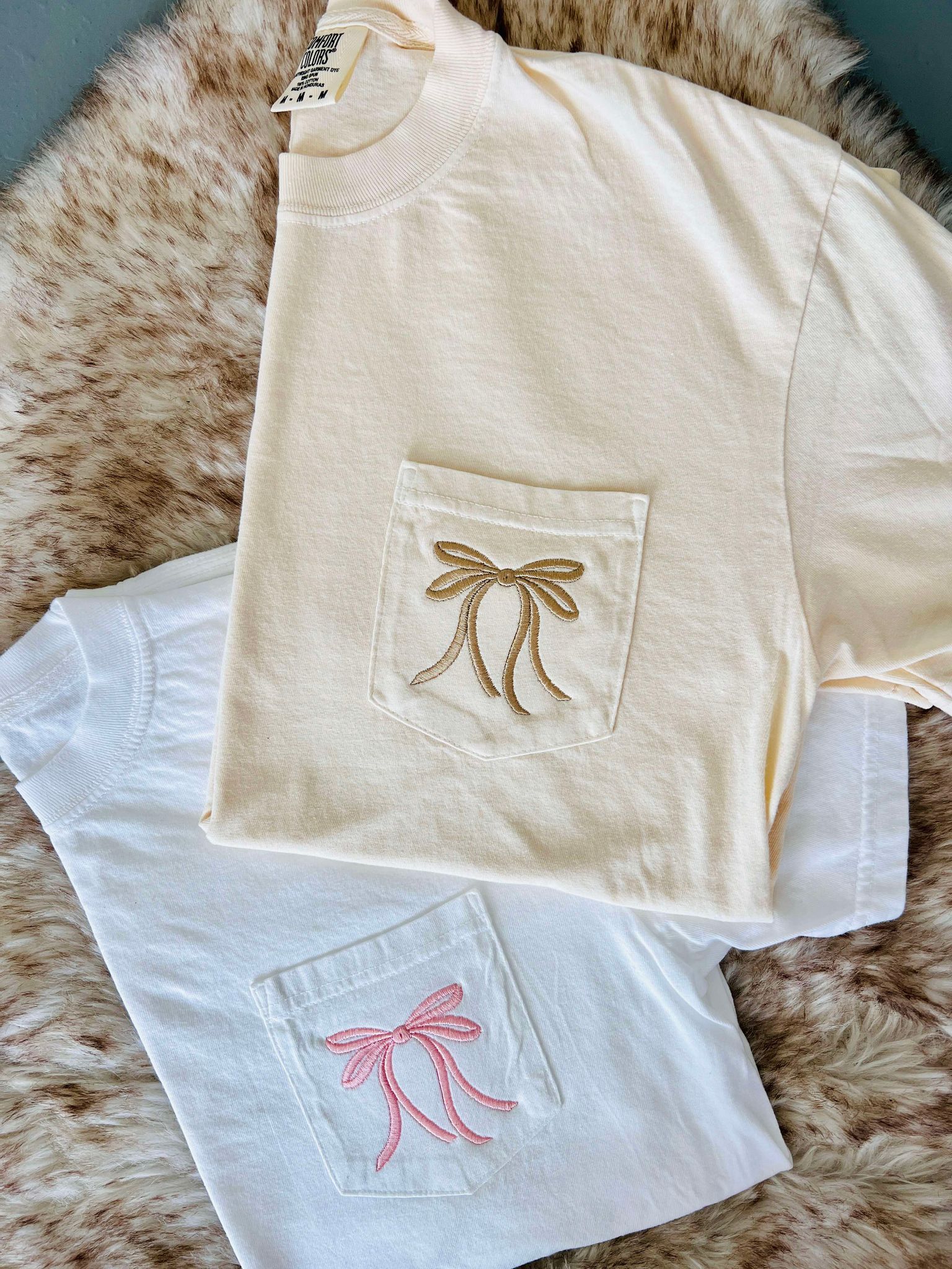 Ribbon Embroidered Pocket Tee