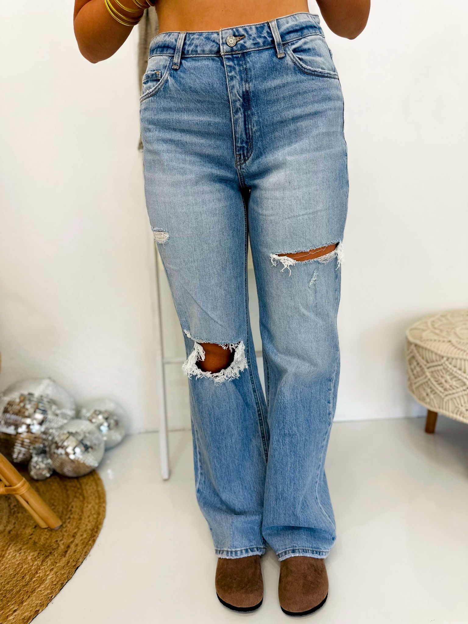 The Kinsley Super High Rise Straight Jeans