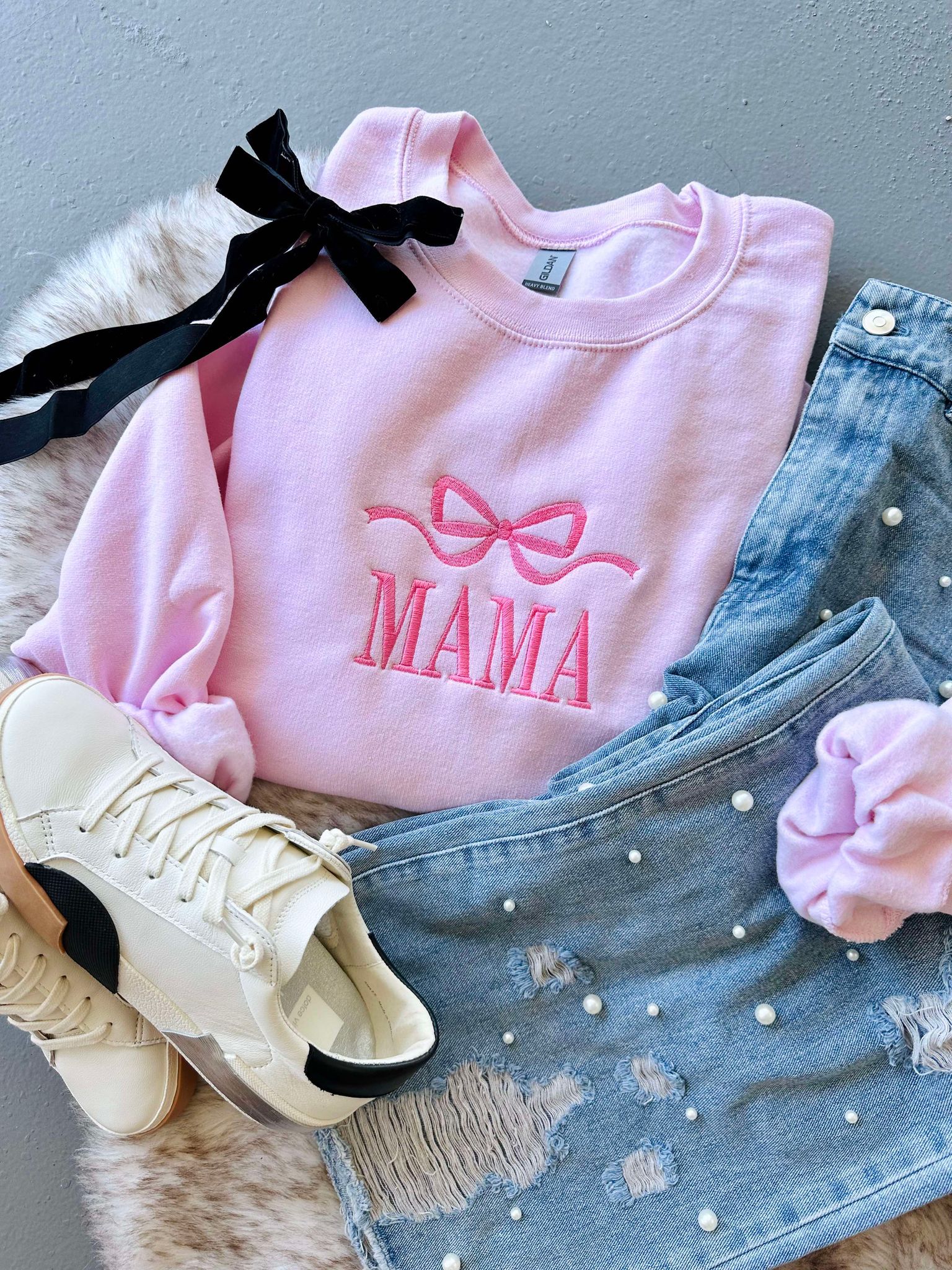 MAMA Embroidered Bow Sweatshirt
