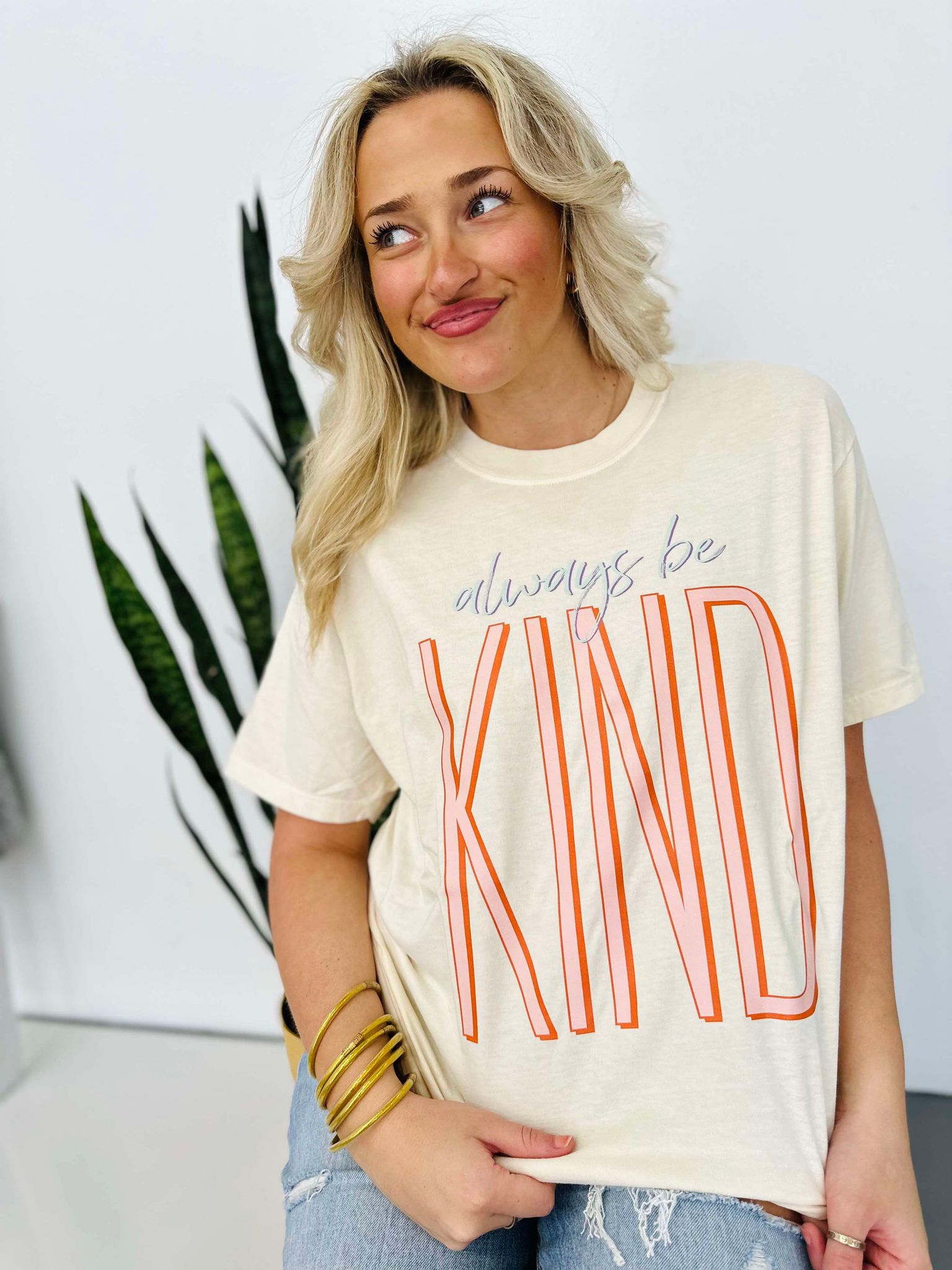 Always Be Kind Ivory Graphic Tee