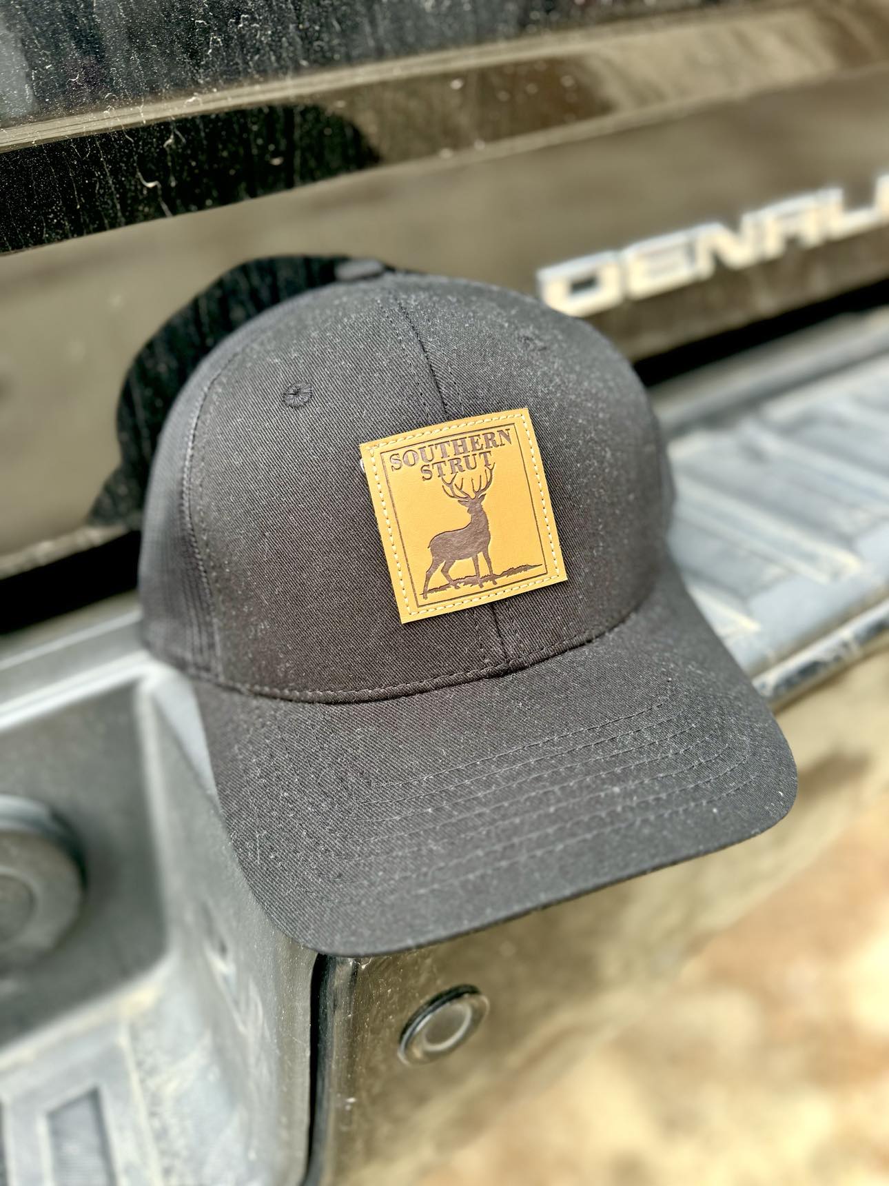 Southern Strut Buck Patch Black Hat