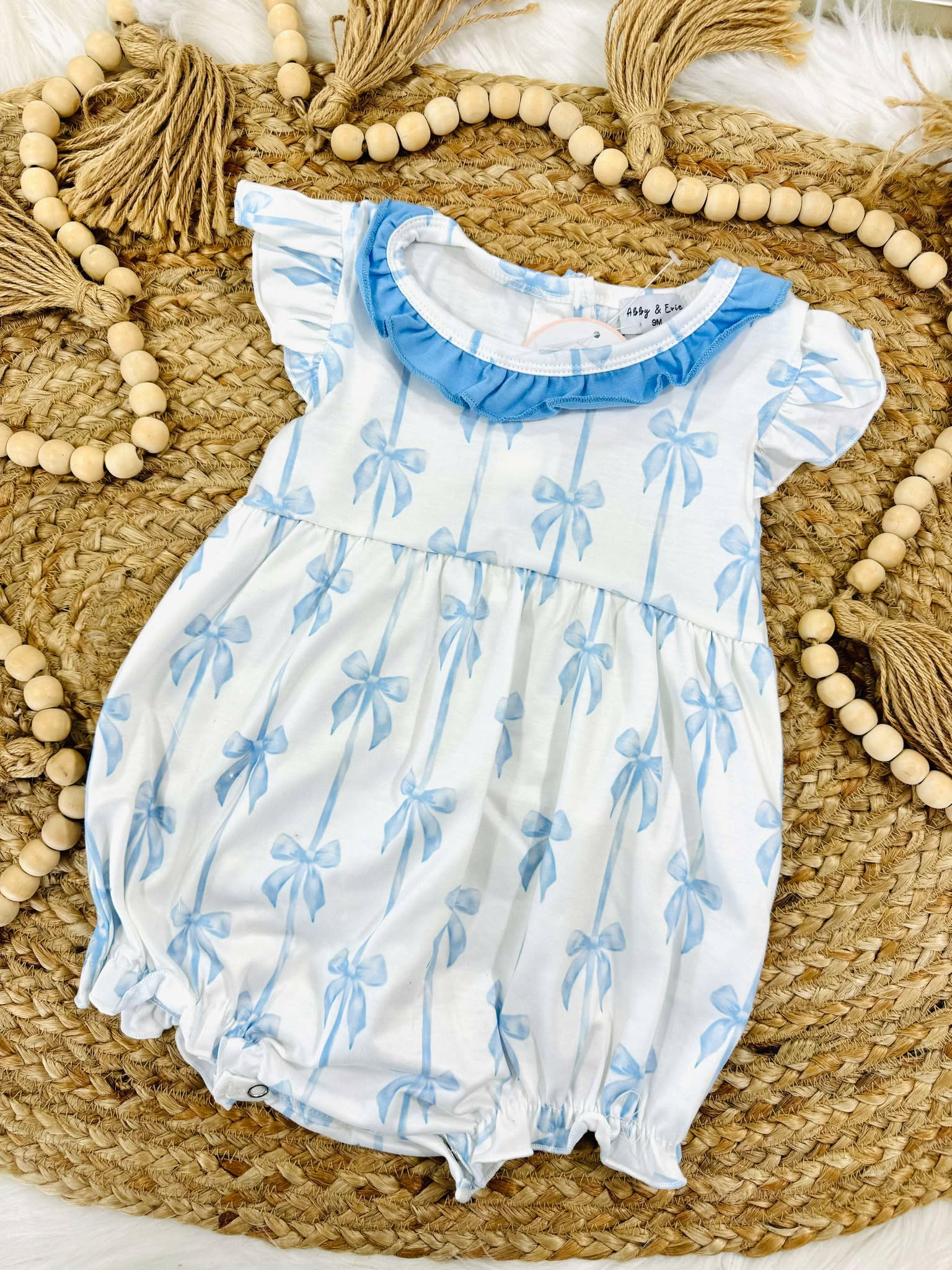 Blue Bow Ruffle Bubble