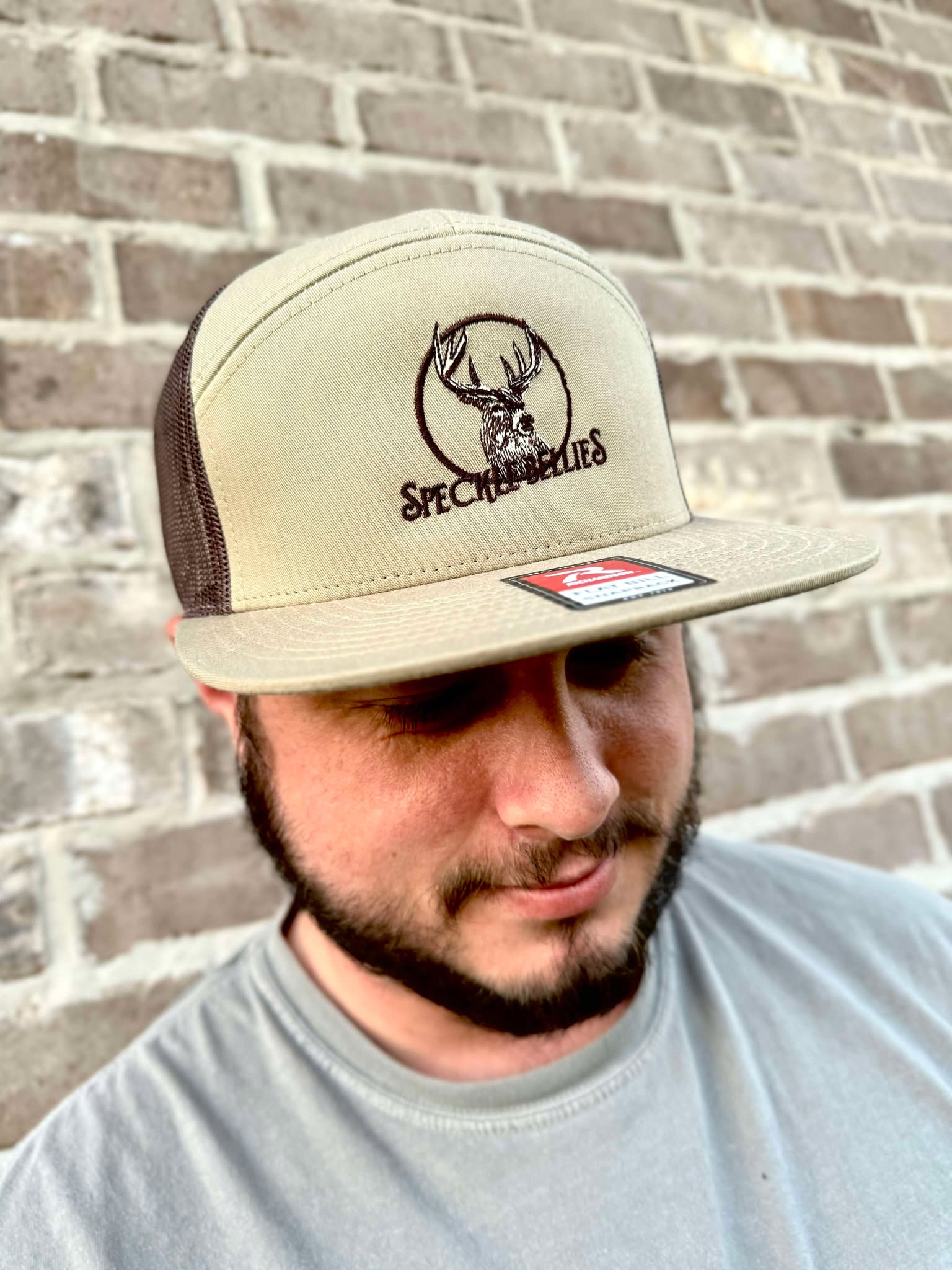 Speckle Bellies Circle Buck Flatbill Hat