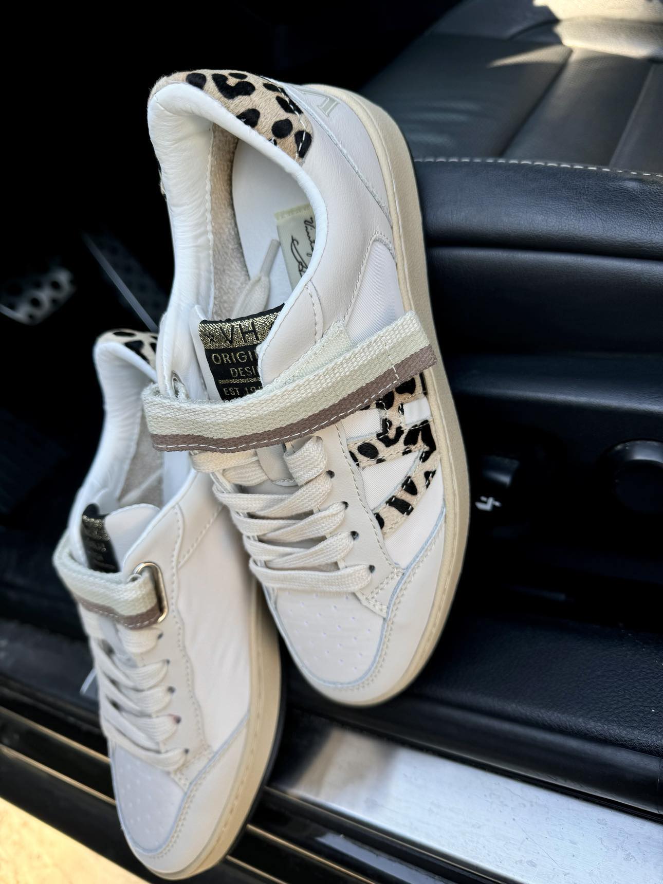 Safari Summer Vintage Havana Sneakers