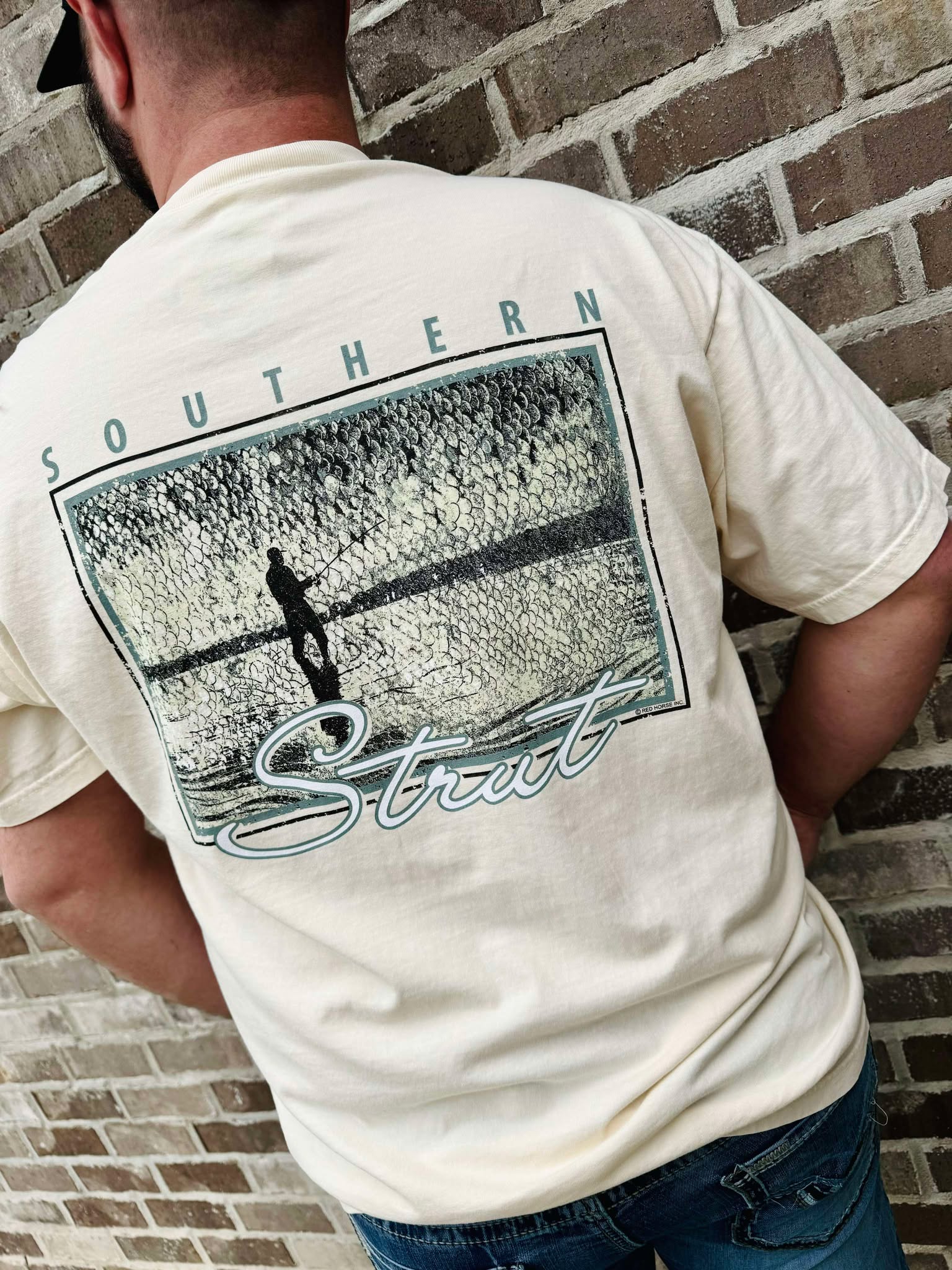 Southern Strut Fisher Scales Tee