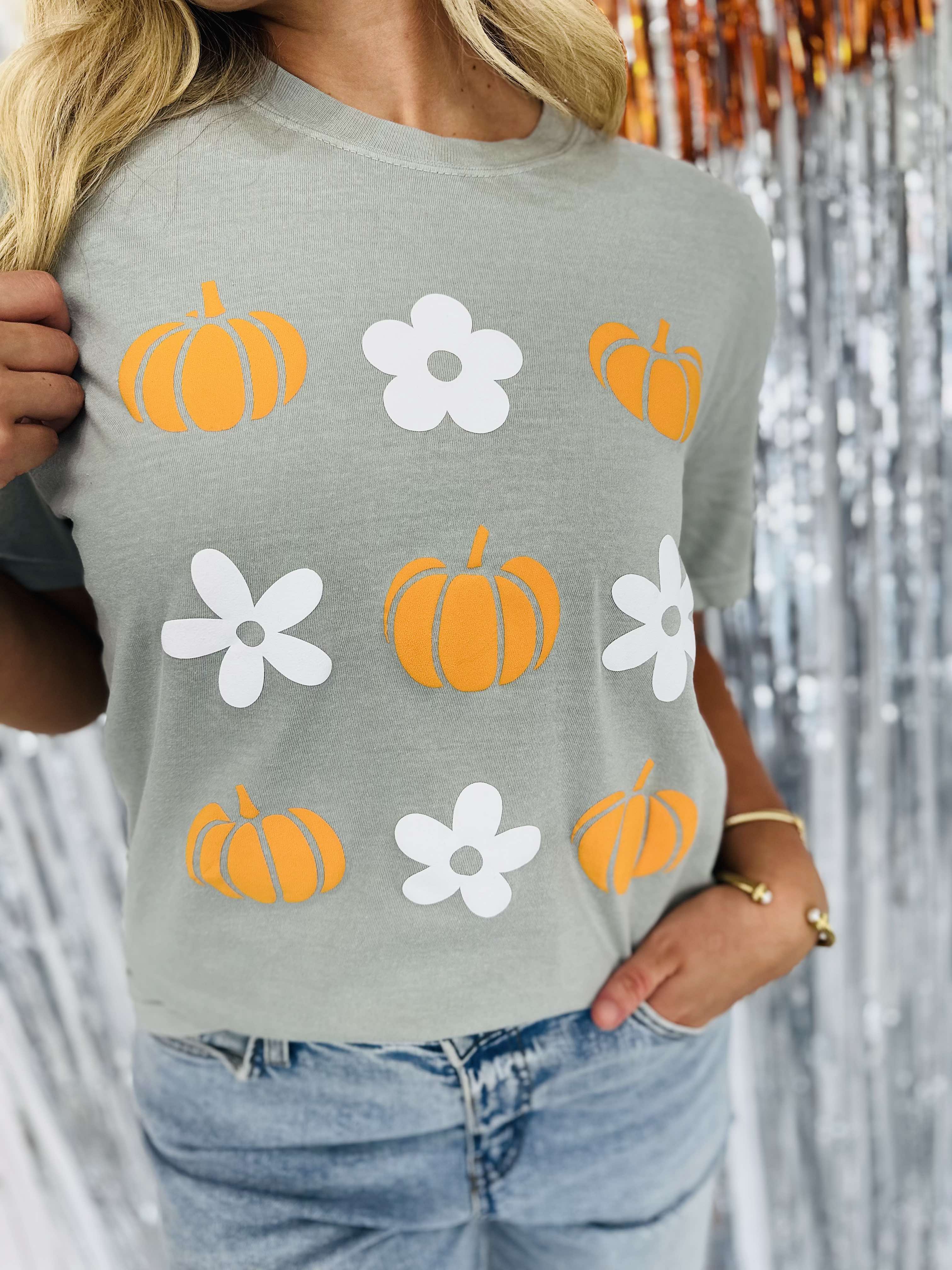 Pumpkin Flower Stack Bay Graphic Tee