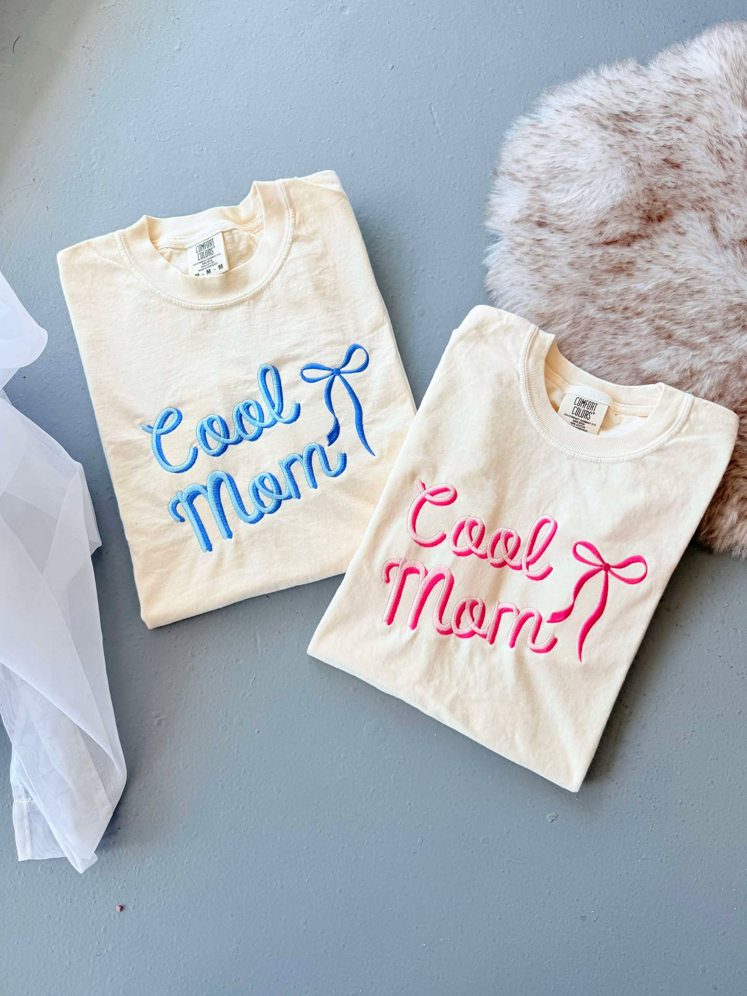 Cool Mom Ribbon Graphic Tee