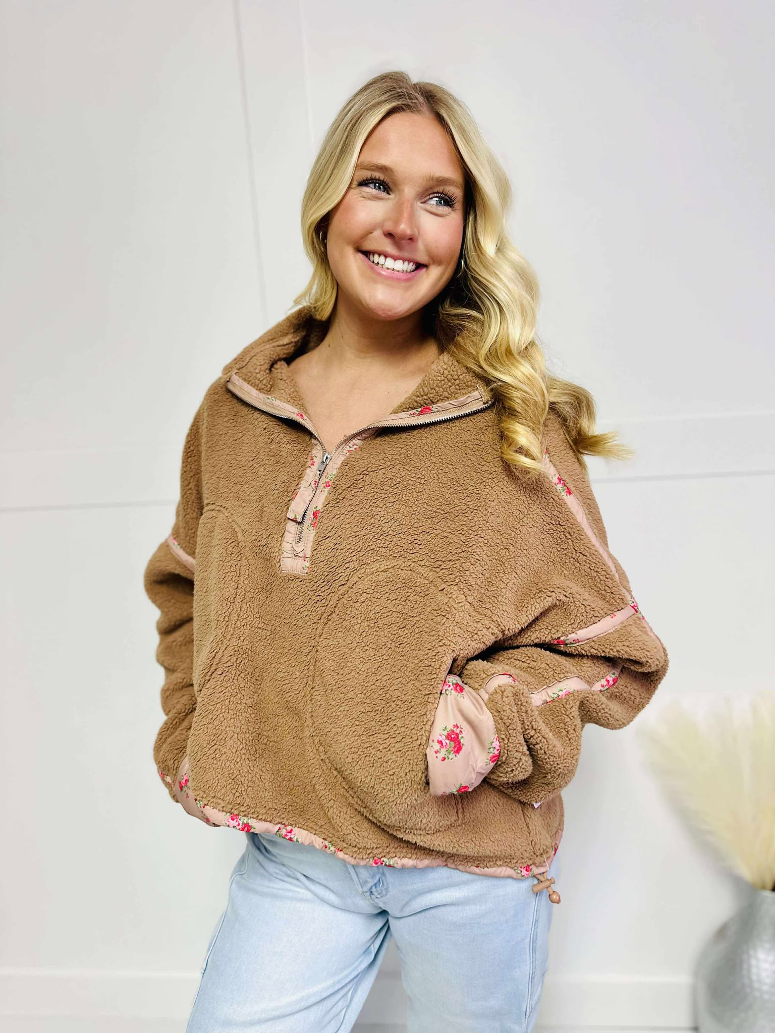 Ditsy Floral Printed Binding Edge Sherpa Jacket