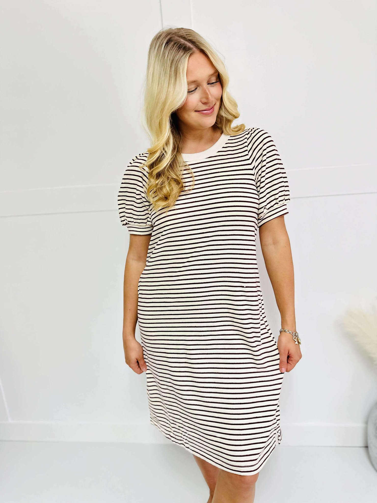 Stripe Bubble Sleeve Dress