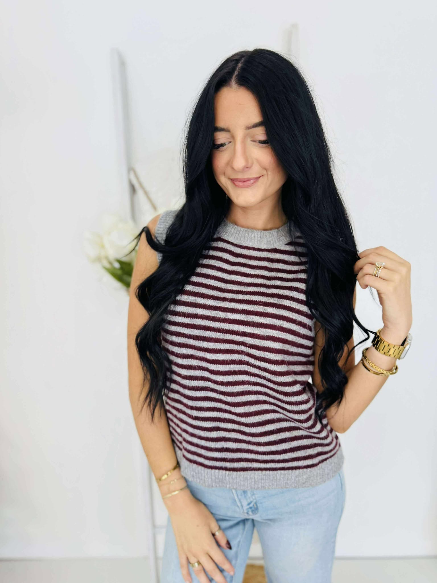 Round Neck Sleeveless Sweater Vest