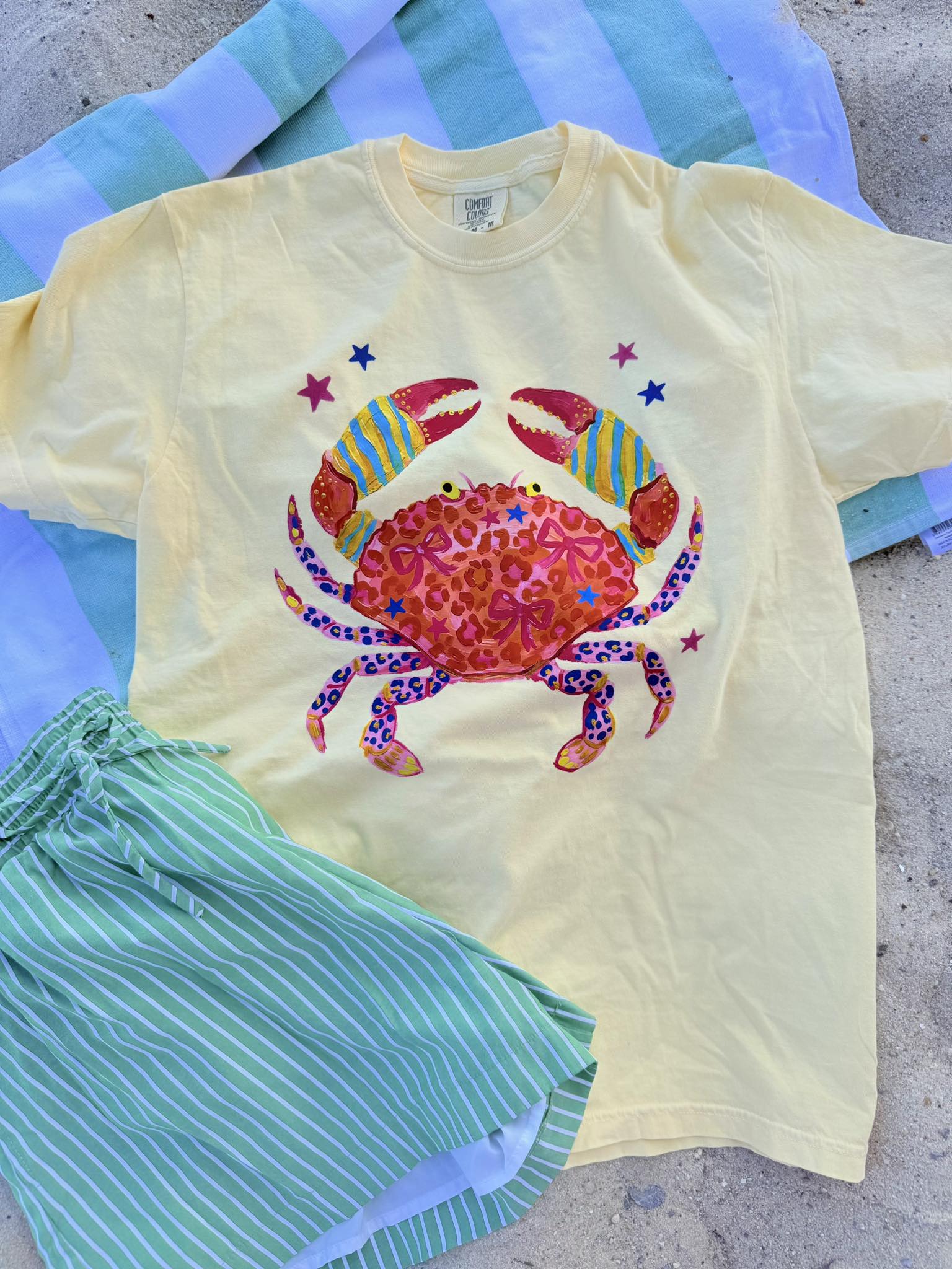 Preppy Crab Butter Graphic Tee