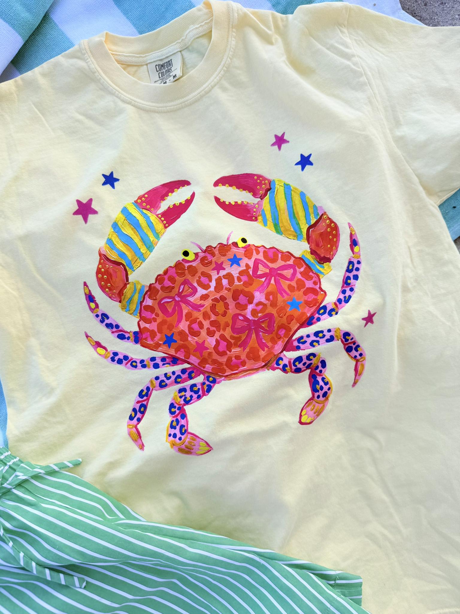Preppy Crab Butter Graphic Tee