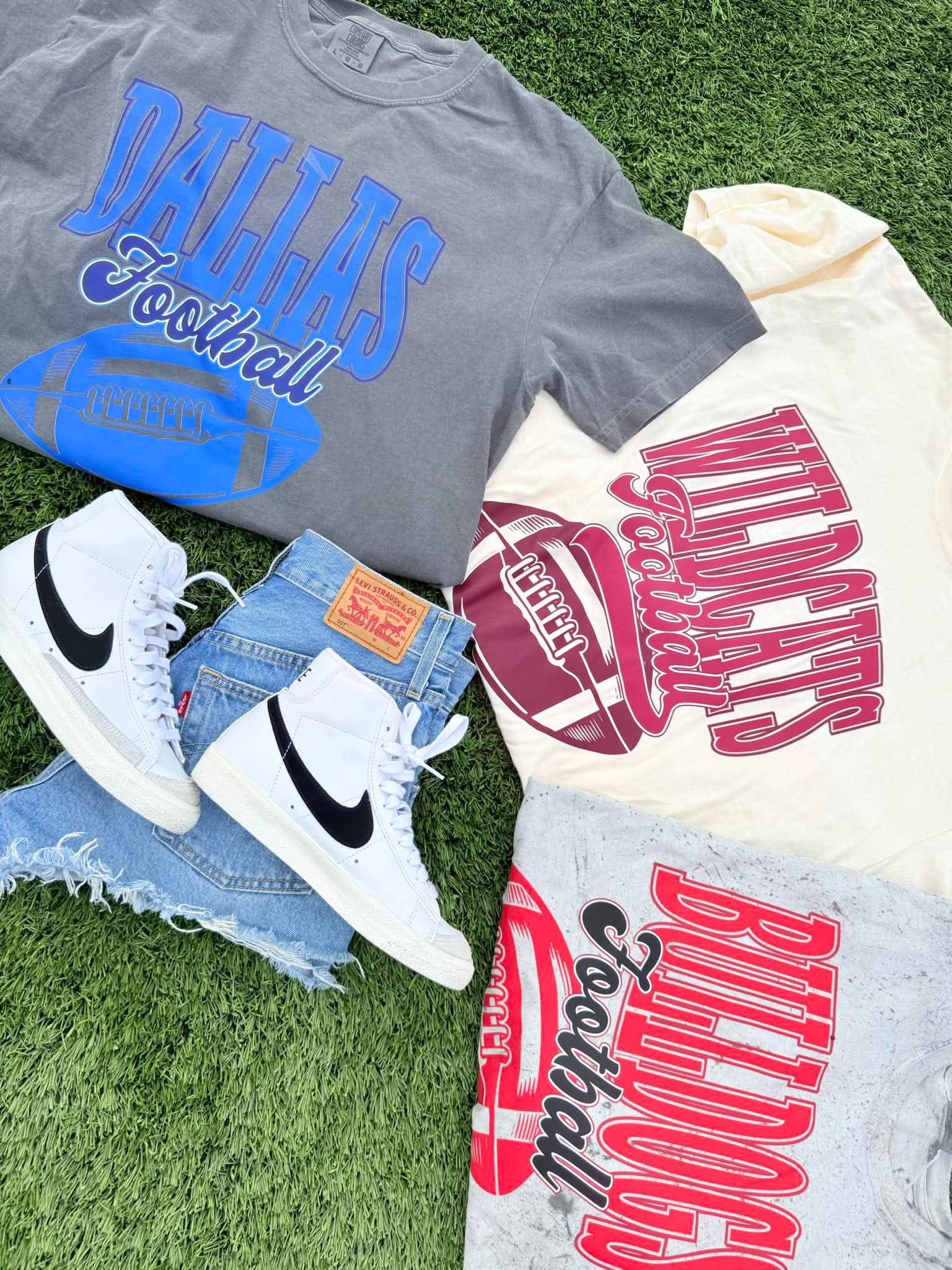 Mascot Football Graphic Tee - #GAME95