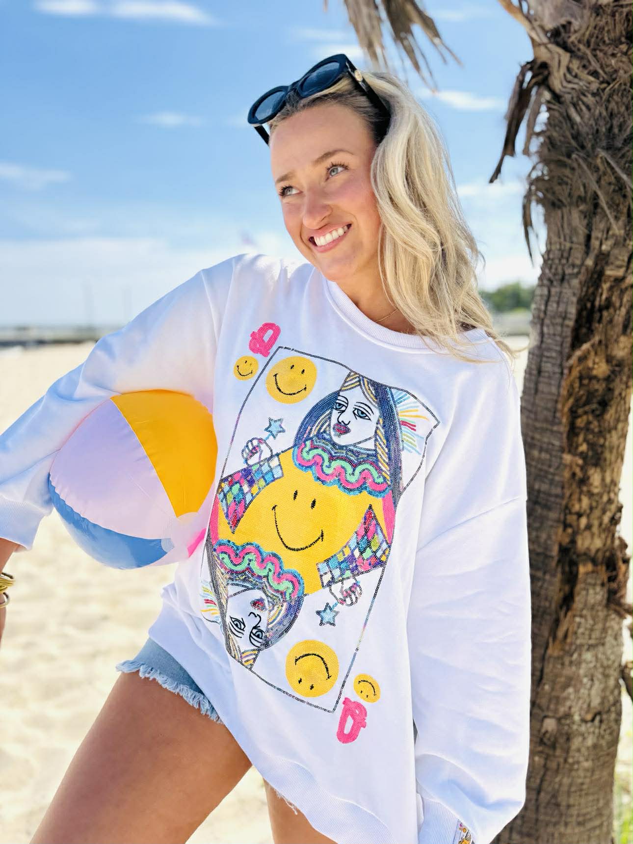 Queen Of Sparkles Licensed White Smiley Queen Card Sweatshirt