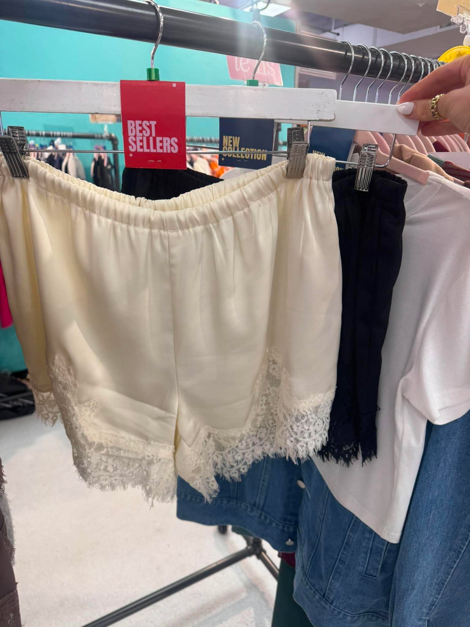 Lace Luxe Shorts - Cream