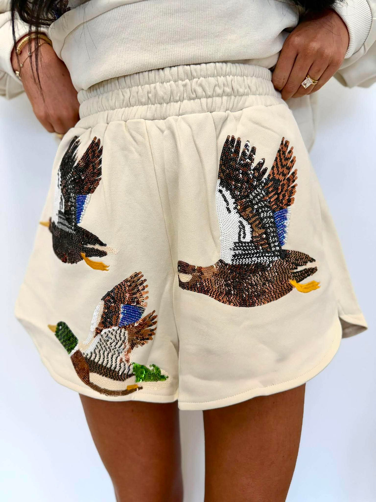 Queen Of Sparkles Ivory Flying Ducks Short