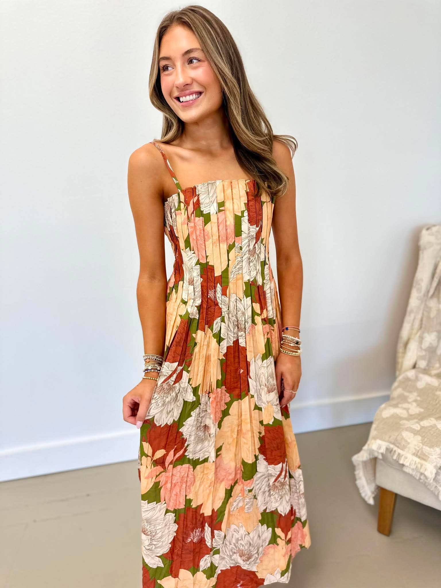 Wondering Floral Midi Dress