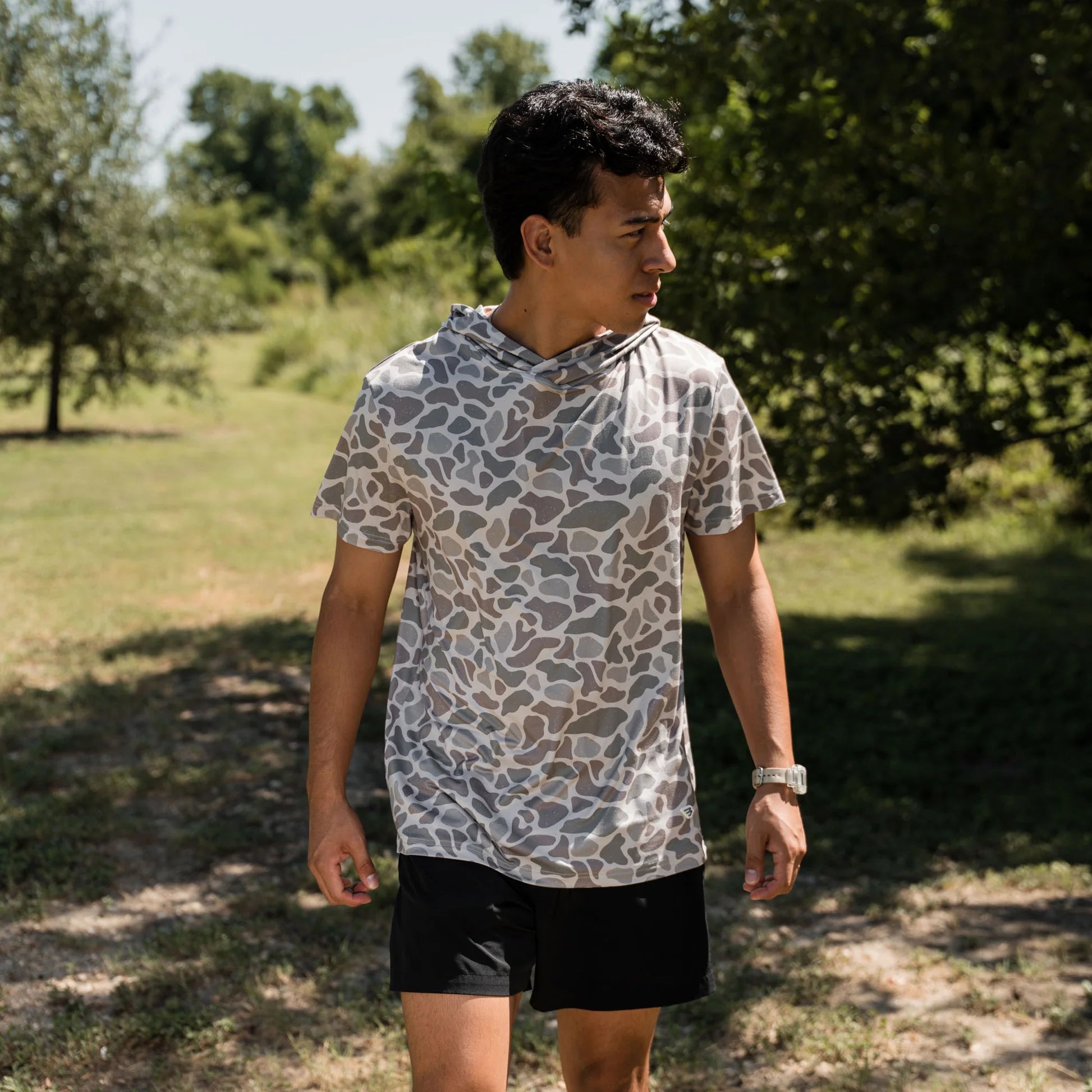 Burlebo Short Sleeve Performance Hoodie - Classic Camo