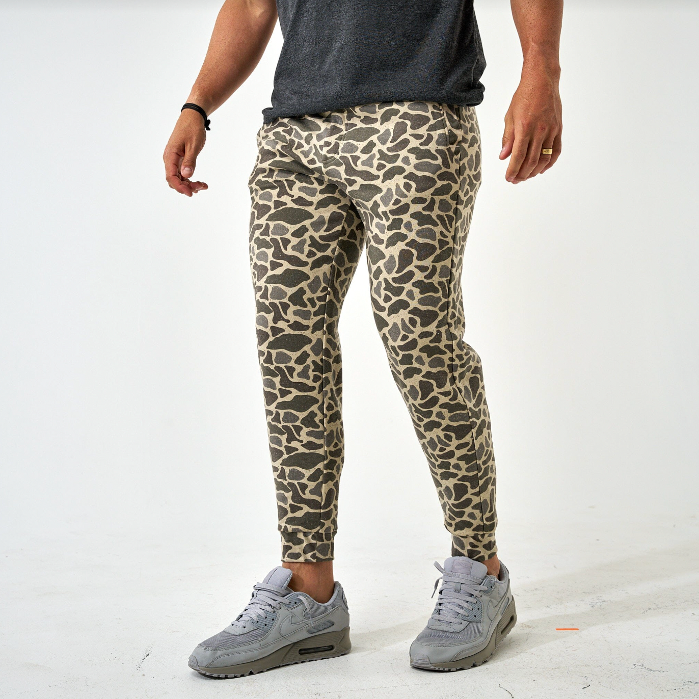 Burlebo  Fleece Joggers - Classic Deer Camo